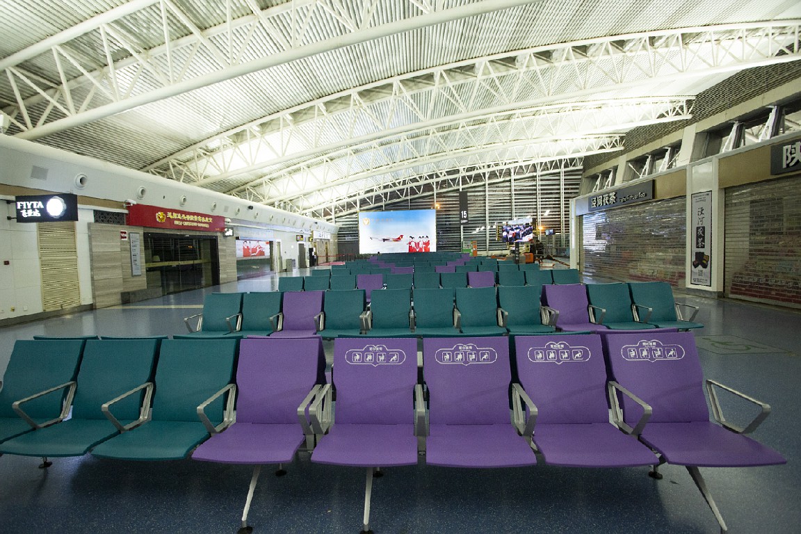 Airport waiting area seating 501Y 5