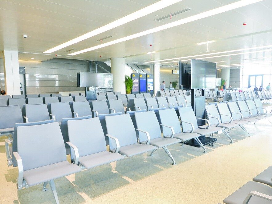 Airport waiting area seating 535Y 1